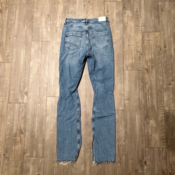 Zara Flare Jeans size 6 High Waisted Distressed Medium Wash - Picture 6 of 12